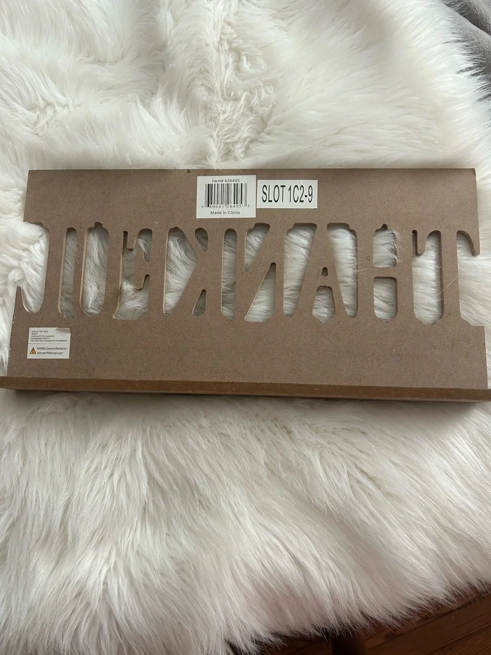 Thankful Wooden Decorative Sign in White and Natural Wood